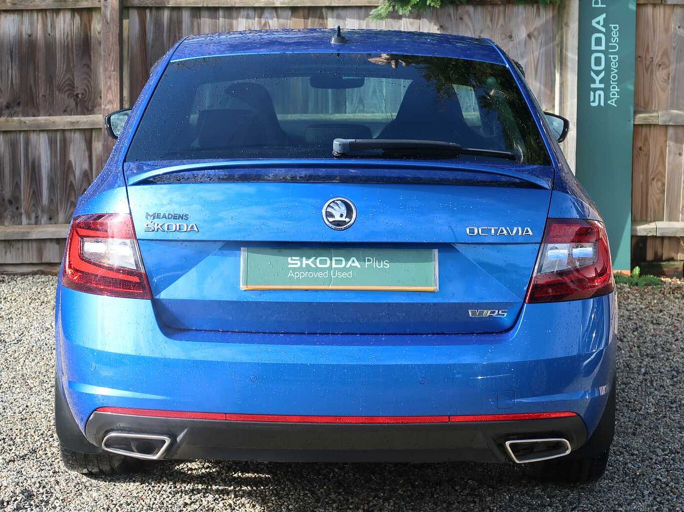 SKODA Octavia vRS Hatch (2017)  2.0TDI vRS (184ps) DSG