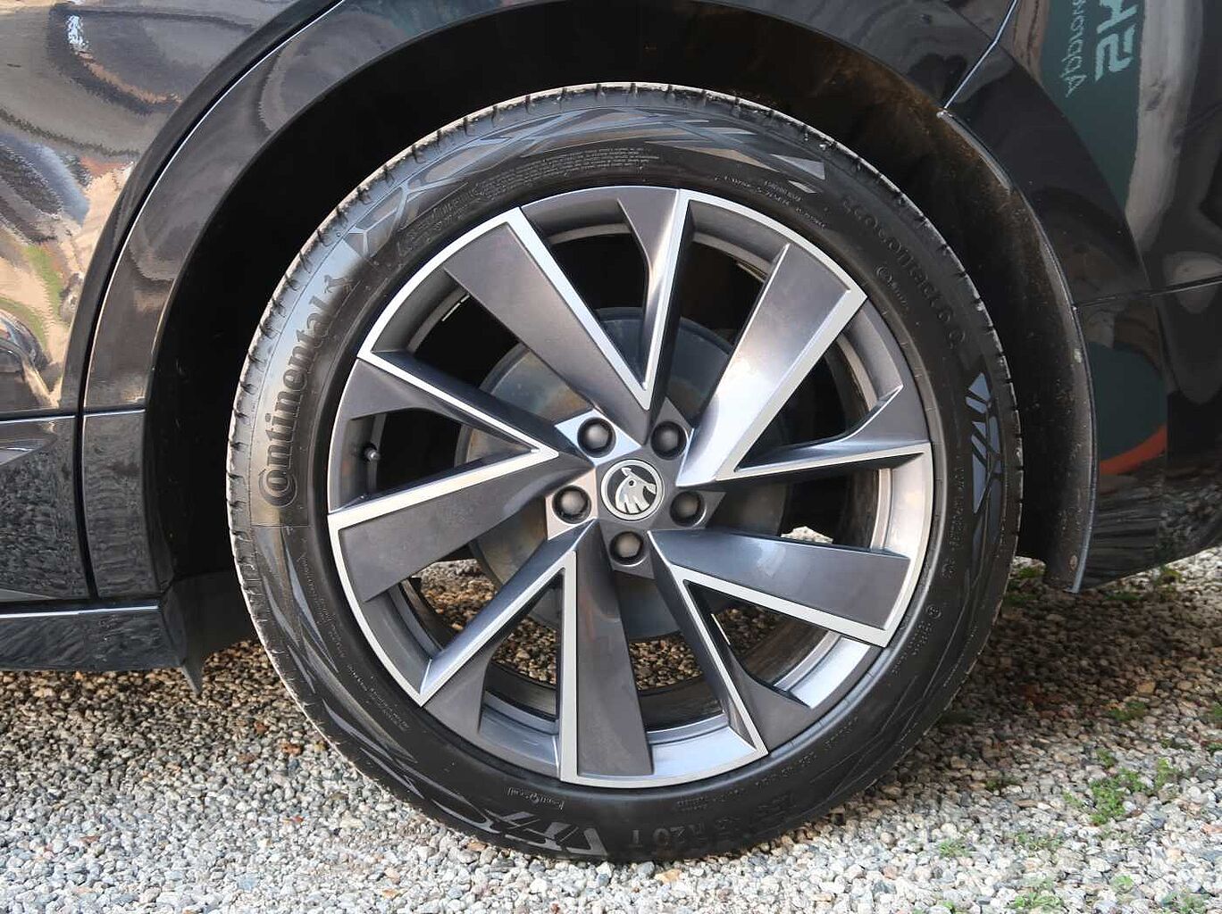 SKODA Enyaq iV E (265ps) 80X Sportline 82 Kwh AWD